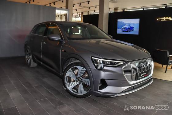 AUDI E-TRON ELÉTRICO PERFORMANCE QUATTRO